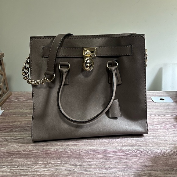 Michael kors large bag - Picture 3 of 9